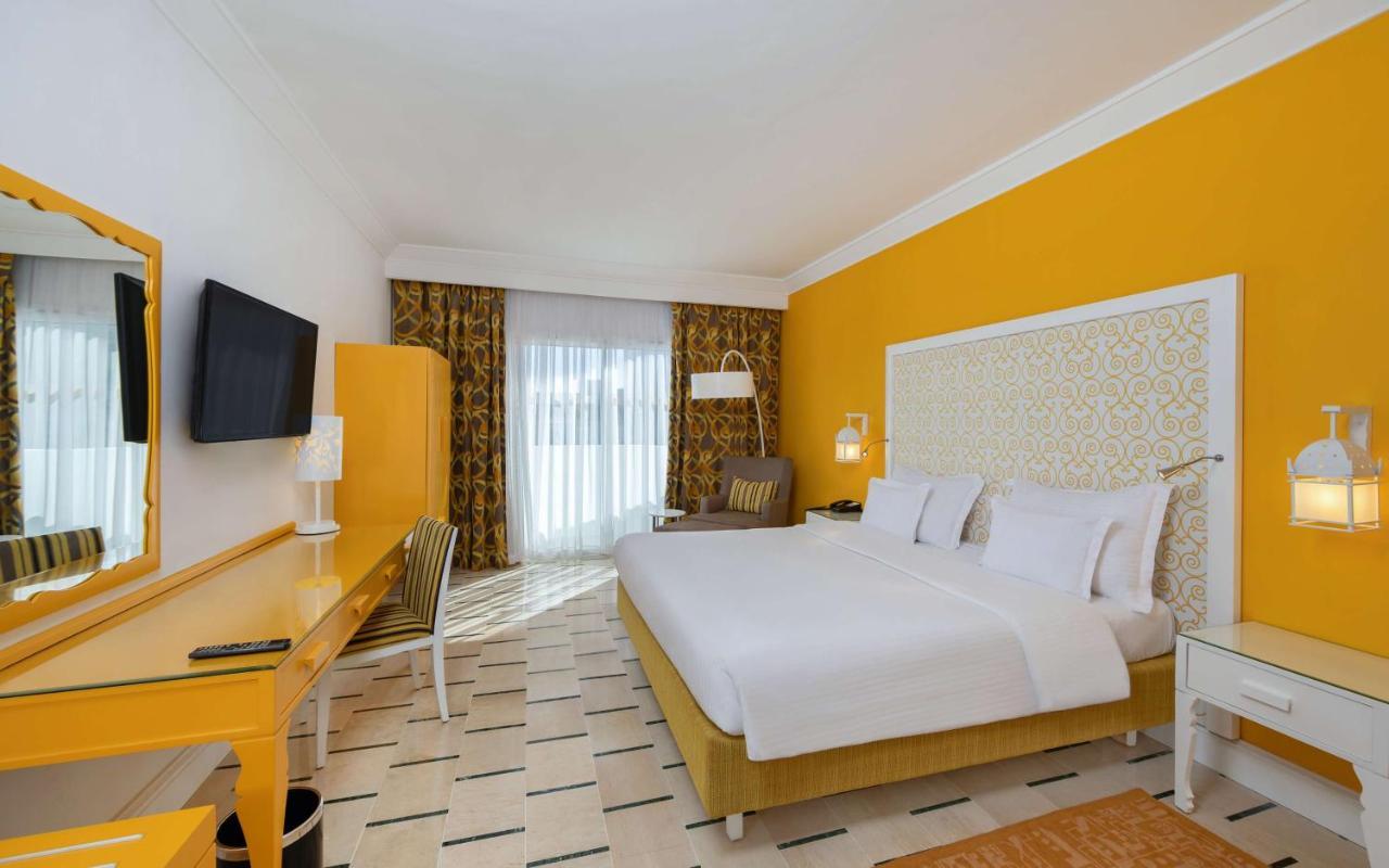 Radisson Blu Resort & Thalasso Hammamet Eksteriør bilde A room at the hotel