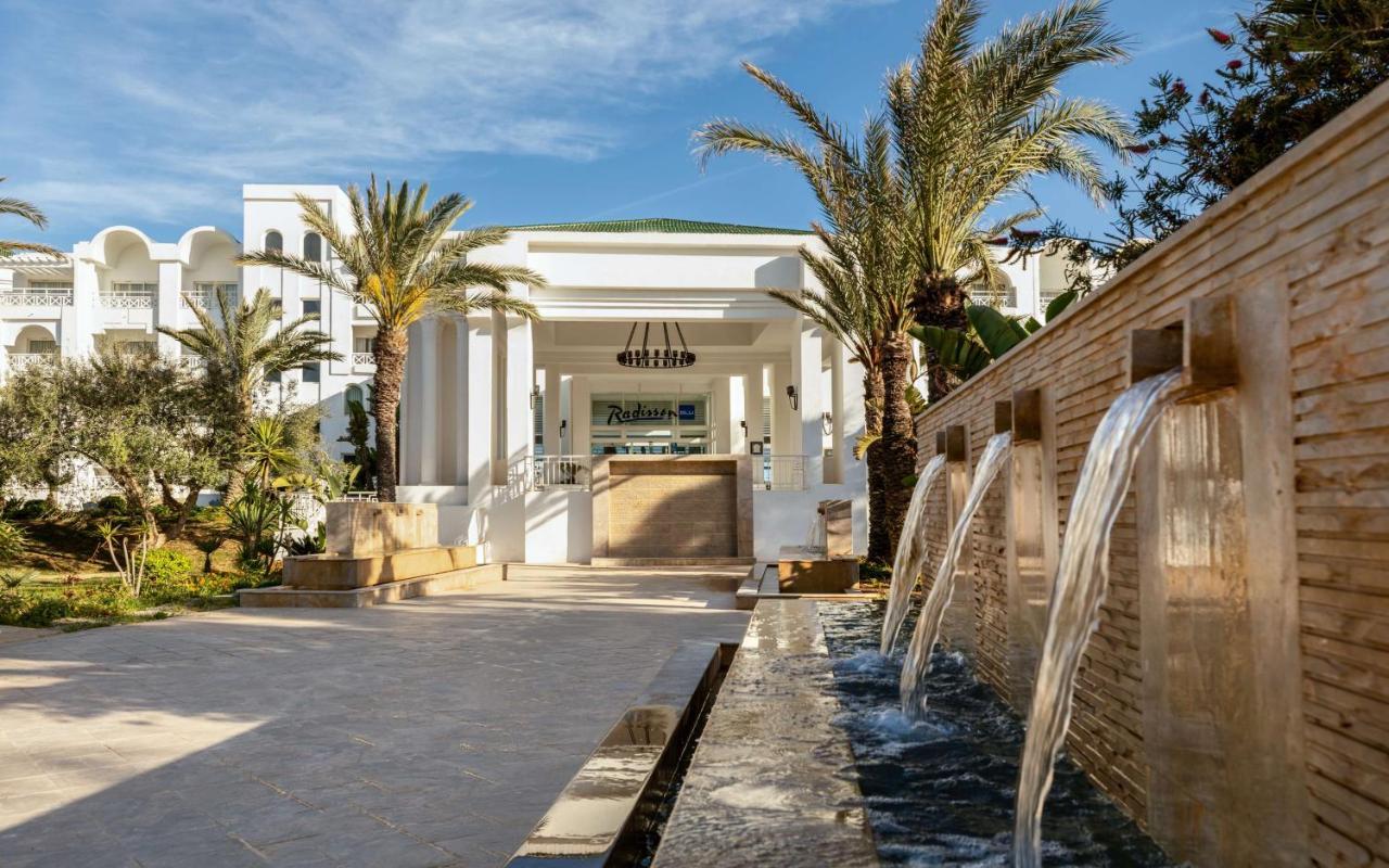 Radisson Blu Resort & Thalasso Hammamet Eksteriør bilde The resort's entrance